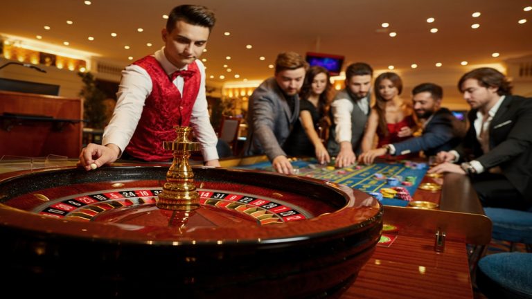 Poți profita de numerele fierbinți la ruletă?
