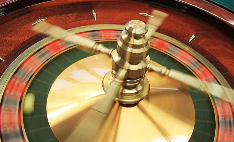 Profesorul care a învins ruleta și a câștigat 8.000.000$